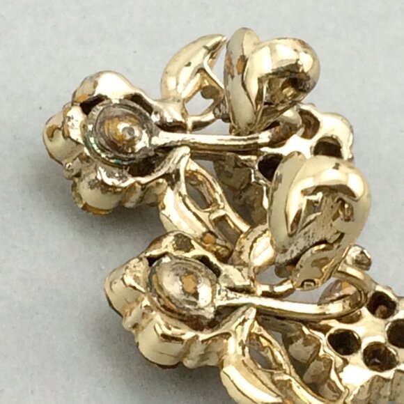 Vintage Coro Yellow Orange Gold Flower Clip On Earrings Cocktail Sparklers Leaf - Picture 9 of 16